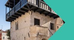 dan grada romanička kuća